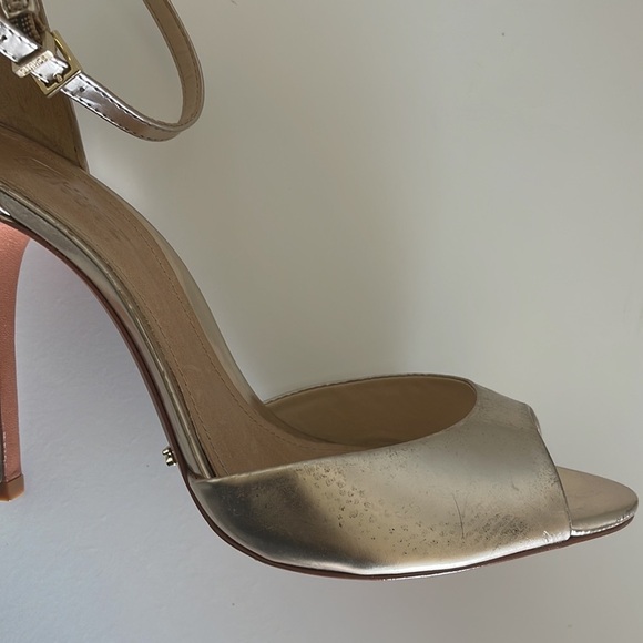 Schutz Saasha Lee gold heel sandals - Picture 6 of 8